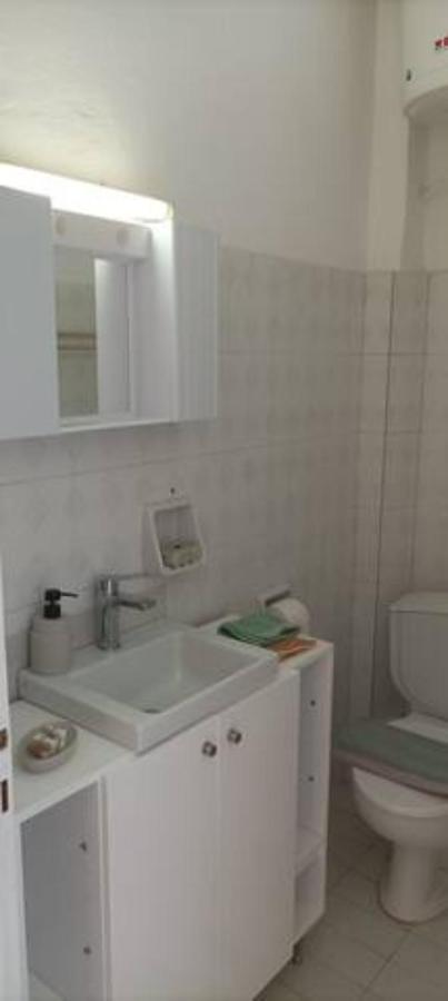 Beatrice'S Apartment أخارافي المظهر الخارجي الصورة