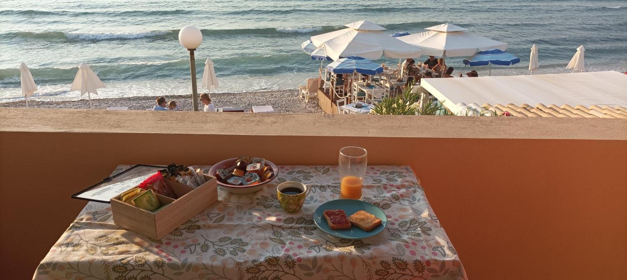 Beatrice'S Apartment أخارافي الغرفة الصورة